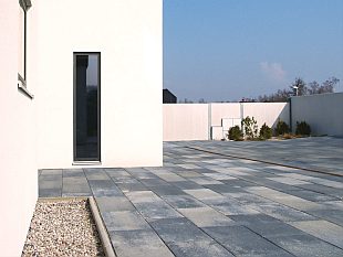 Diana XXL - velkoformátová exteriérová dlažba (LIAS VINTÍŘOV)